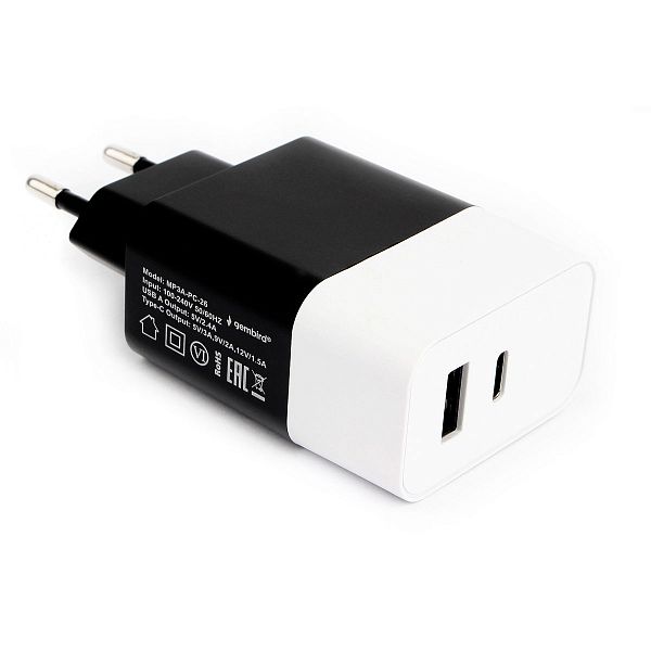 Адаптер питания Cablexpert PD18W Type C +2.4А черный
